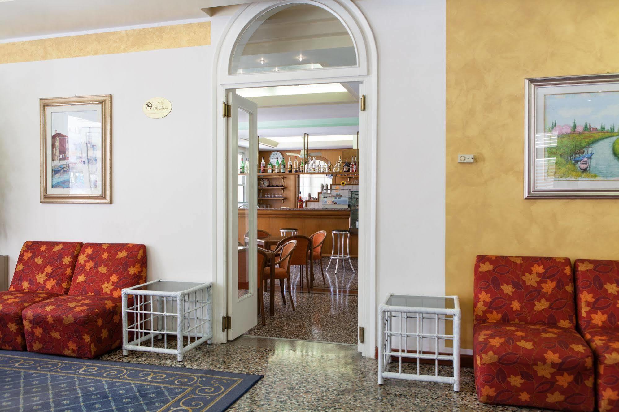 Hotel Al Mare Lido di Jesolo Ngoại thất bức ảnh