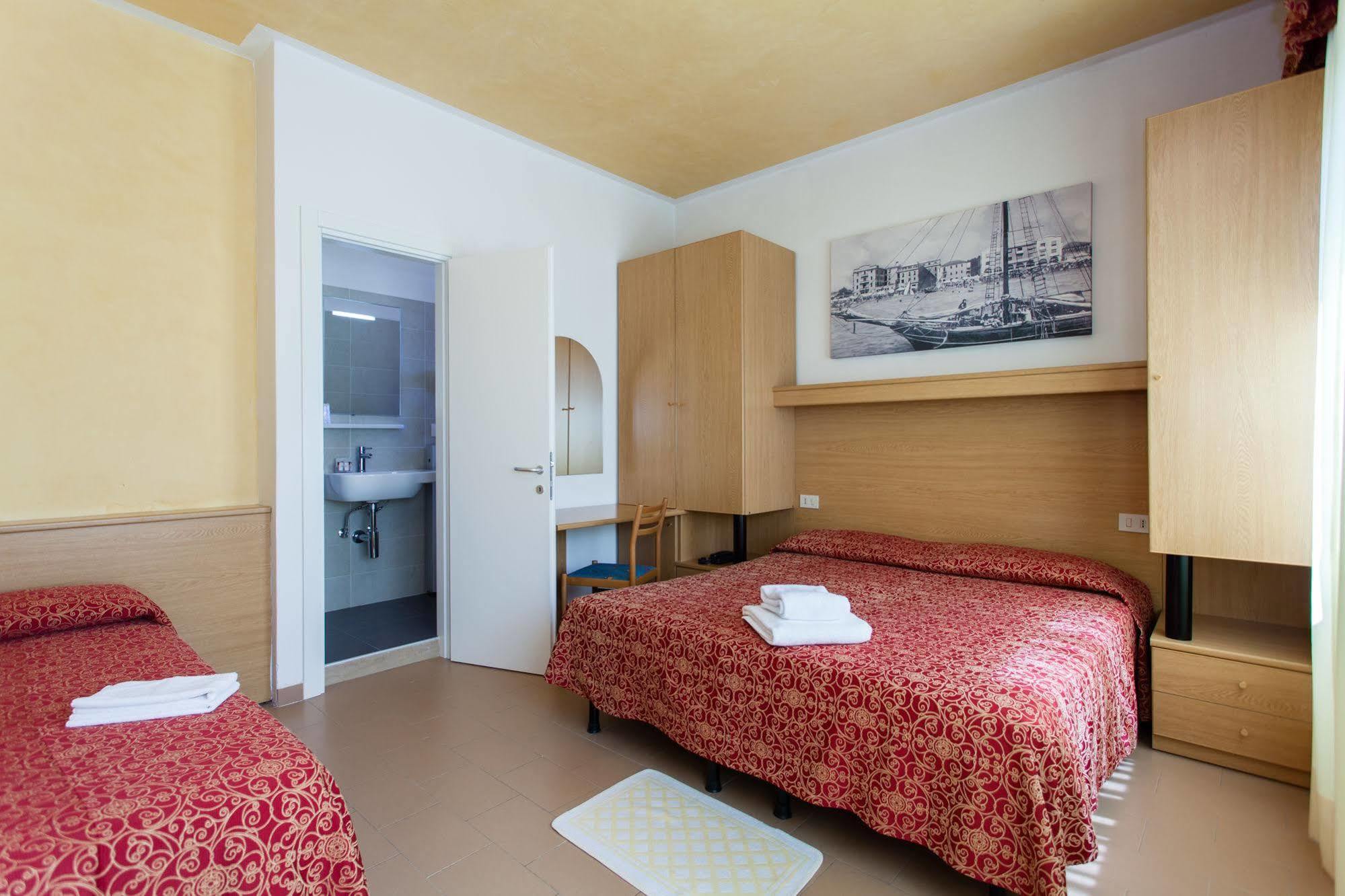 Hotel Al Mare Lido di Jesolo Ngoại thất bức ảnh